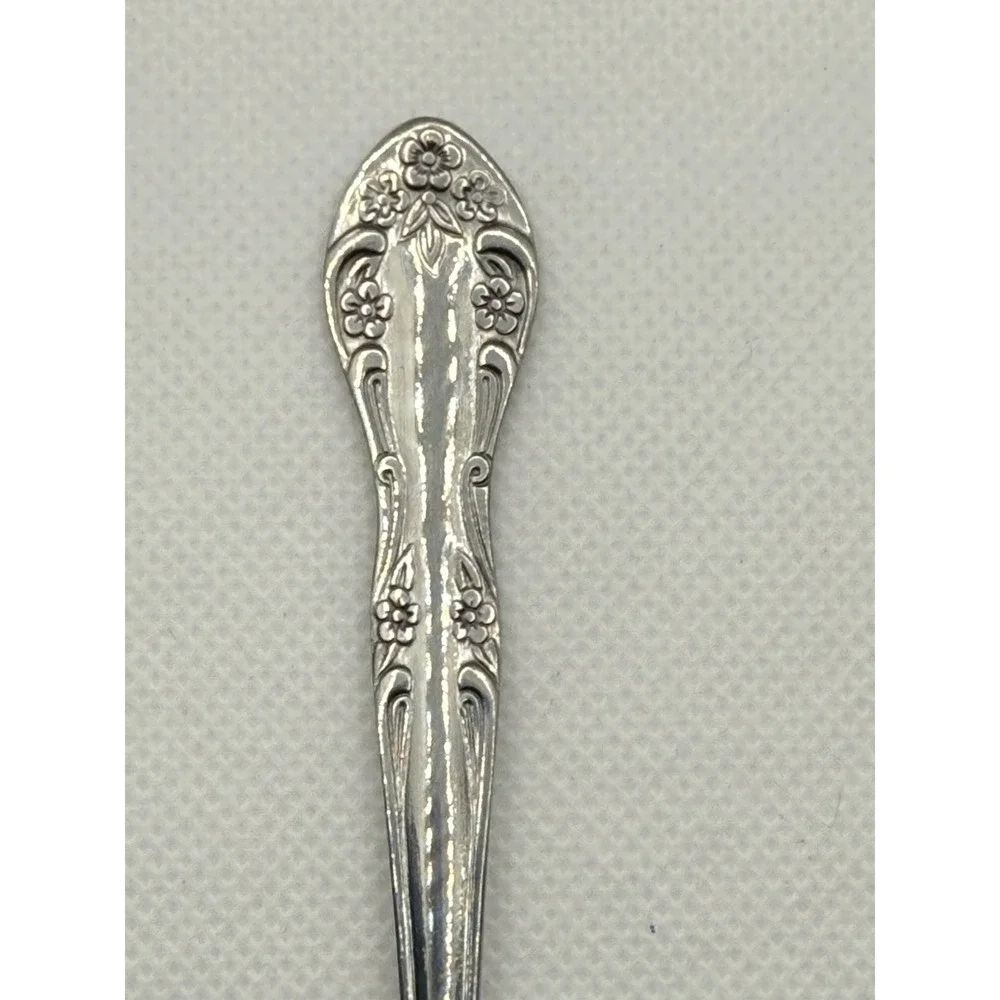 UTICA Saranac Stainelss Retro Korea Set of 8 Cocktail Seafood Forks Glossy 5.75